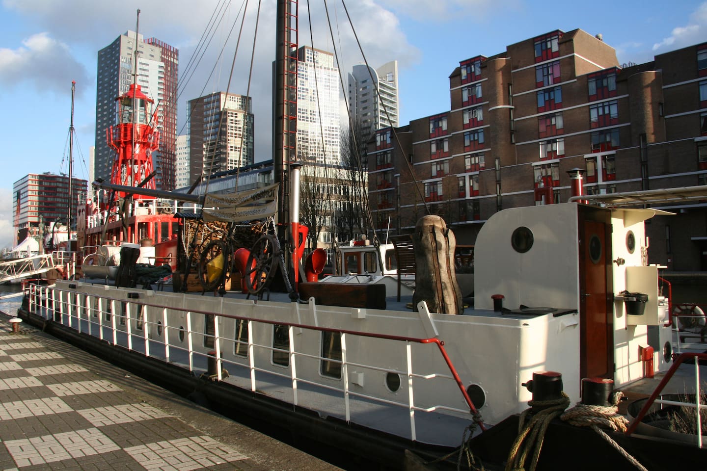 Top 20 rotterdam verhuur van boten, jachten en woonboten airbnb ...