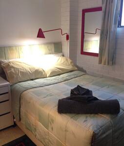 The Red Room in Miranda - อพาร์ทเมนท์