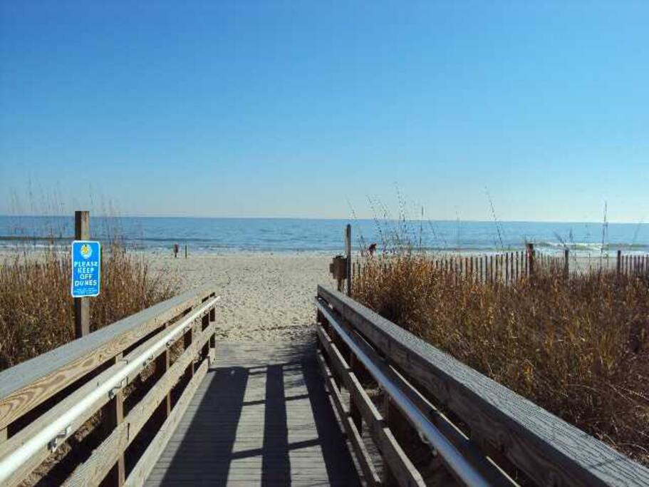 Path to Beach