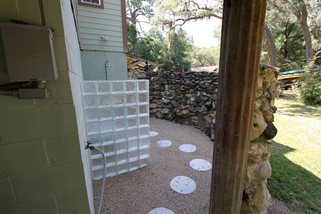 Private rooms, full bath on river Houses for Rent in Sopchoppy