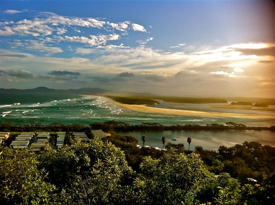 the view from Captain Cook lookout where the Nambucca River enters the Pacific Ocean