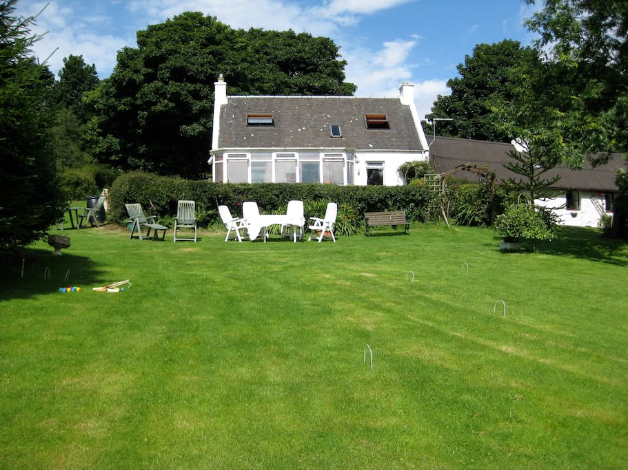 Isle of Arran Crofter's Cottage at Heather Park Houses for Rent in