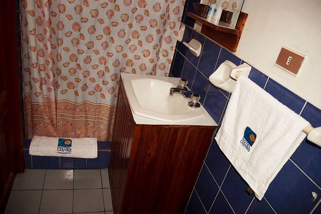 puerto ayora single personals Located in puerto ayora, two minutes away from the entrance to the famous pristine beach tortuga bay in santa cruz island, our complex offers three two story rental cottages and one three story rental townhome. puerto ayora single personals Located in puerto ayora, two minutes away from the entrance to the famous pristine beach tortuga bay in santa cruz island, our complex offers three two story rental cottages and one three story rental townhome.
