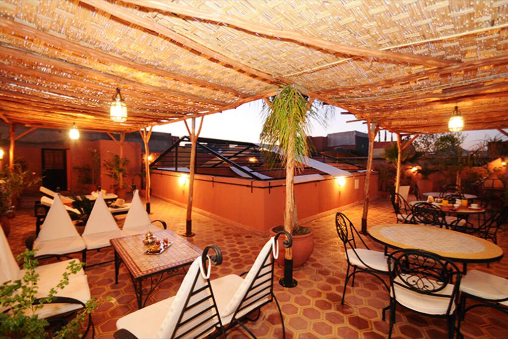 Slaapkamerdeur Slot : Riad Hadda Chambre Malika – Huizen te Huur in Marrakesh Slaapkamerdeur Slot : Riad Hadda Chambre Malika – Huizen te Huur in Marrakesh