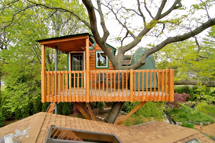Enchanted Garden Treehouse (Amenity*) - Casa sull'albero
