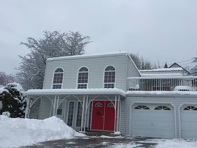 Rossland Apartments For Rent Rossland Apartments For Rent