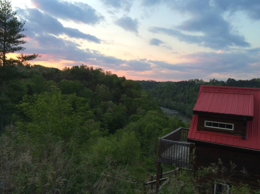 Cabin By the River Houses for Rent in Alexander