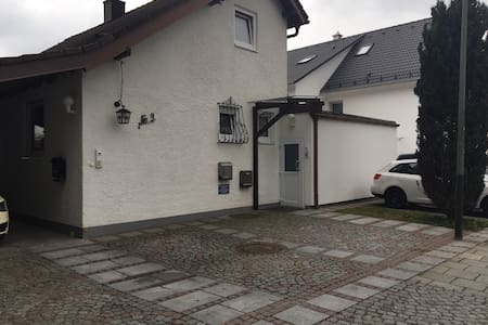 schöne culopieno Germering (Bavaria) schöne culopieno Germering (Bavaria)