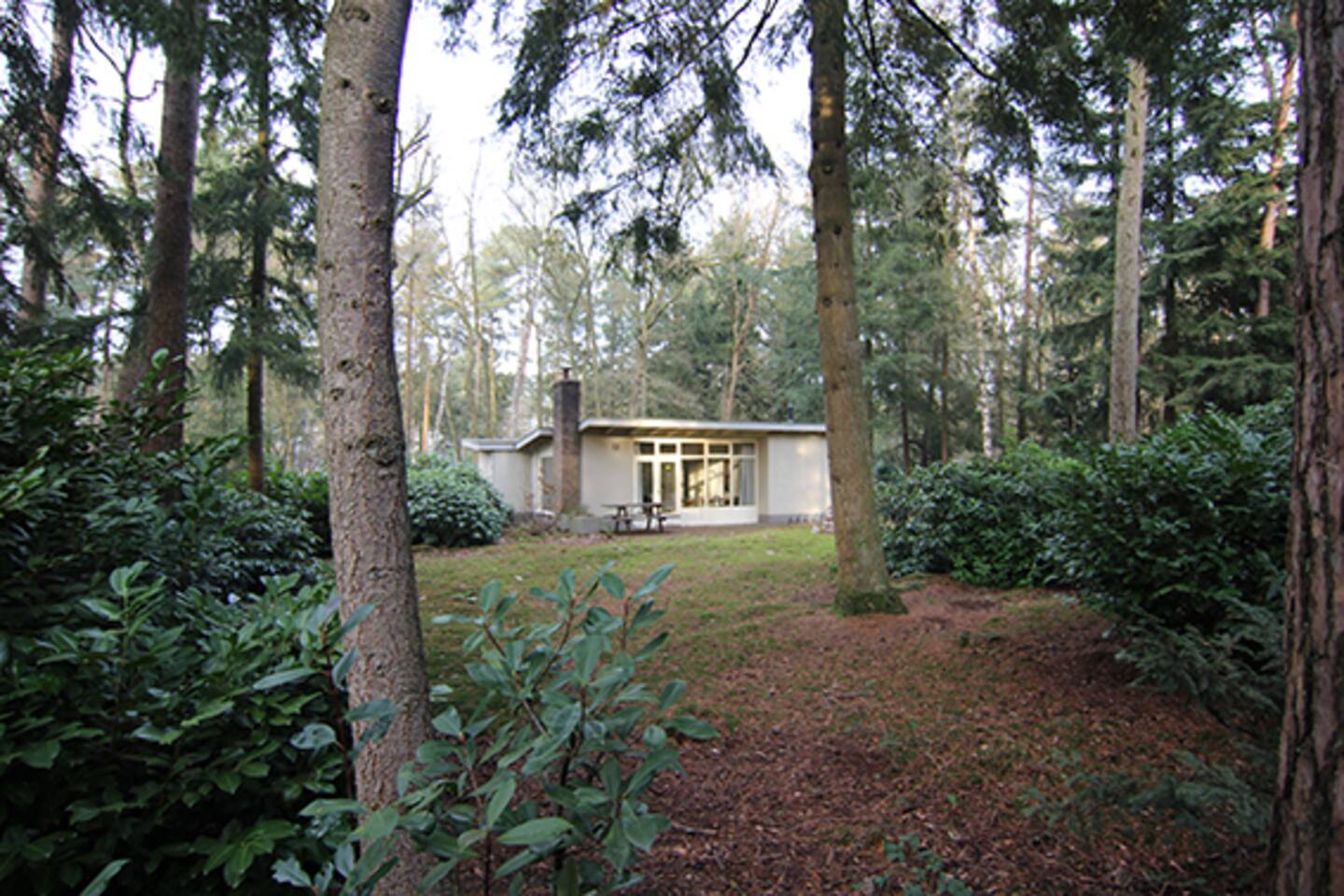 Top 20 doorn verhuur van vakantiehuisjes en cottages airbnb ... Slaapkamers meubilair Dsseldorf