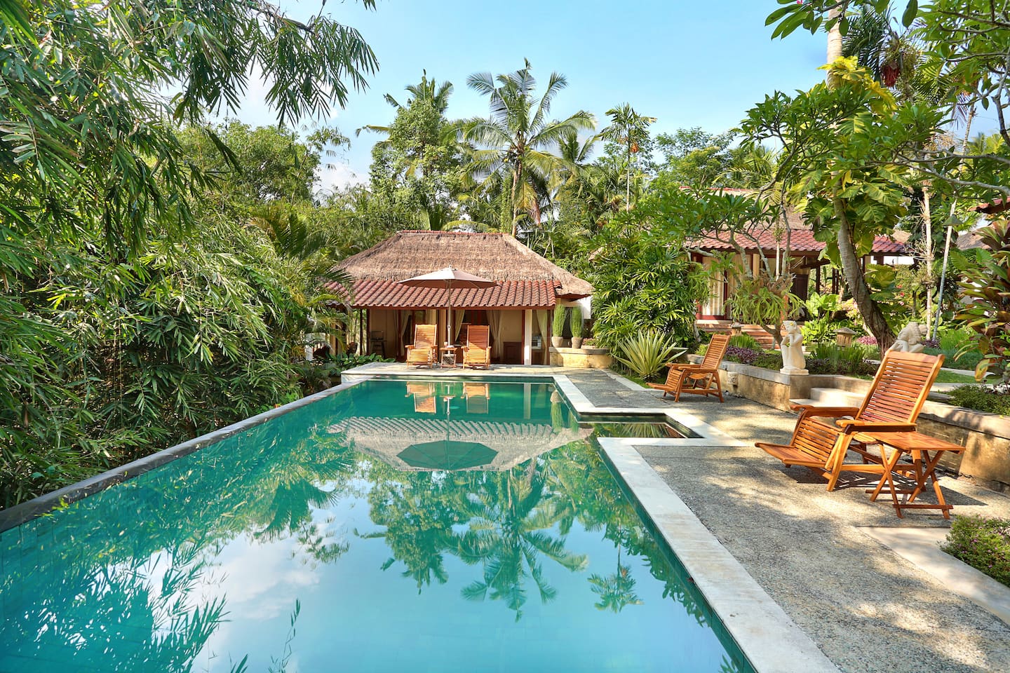 Single bedroom pavilion villa's te huur in ubud Wunderschne bedden en ruimte
