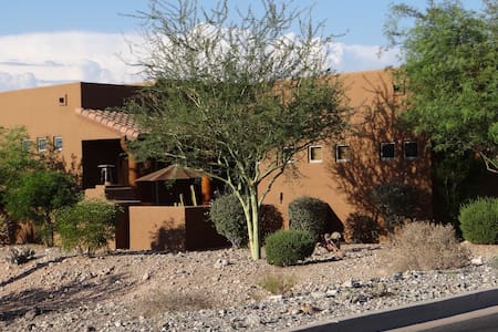 Exclusive Desert Resort-Style Guest House - Phoenix - House