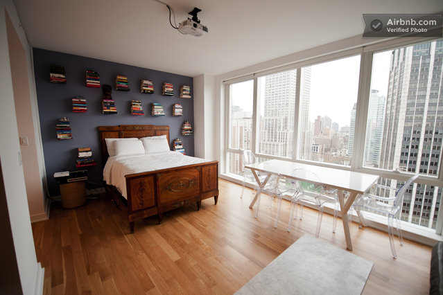 Super Central Loft w/ Amazing Views