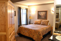 Charming Getaway - Wifi, Hot Tubs