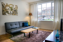 (1) Stylish, East Melb 1bed apt